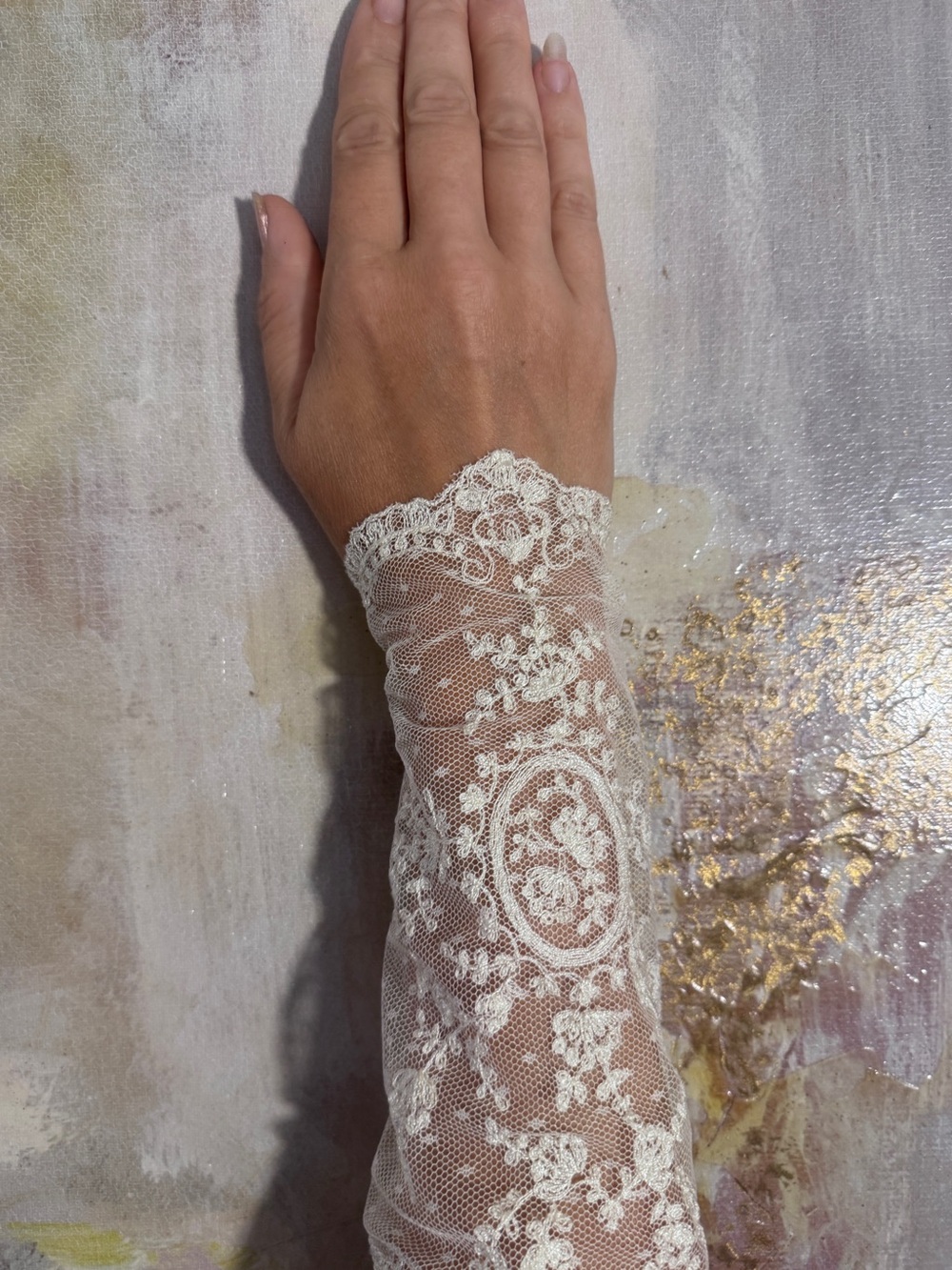 1980 HAND SEWN VTG French Lace Sleeved • Full Length Silk Wedding Dress • SMALL - Picture 13 of 16